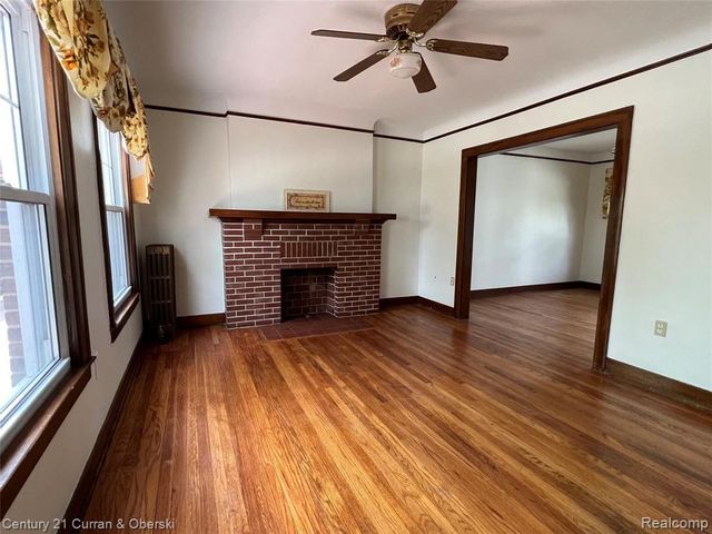 21507 Edna Street, Dearborn, MI 48124