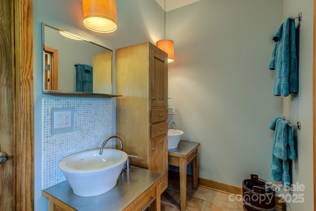 1030 Raven Rock Drive, Boone, NC 28607