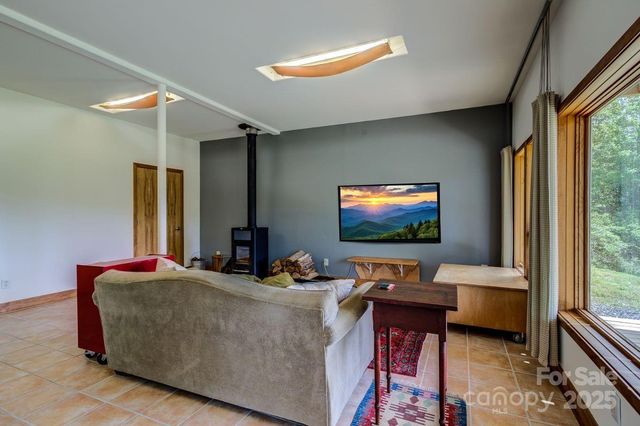 1030 Raven Rock Drive, Boone, NC 28607