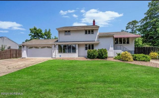 4 Coral Way, Neptune Township, NJ 07753