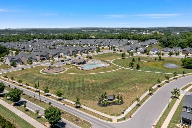 4120 Magnolia Farms Dr, Hermitage, TN 37076