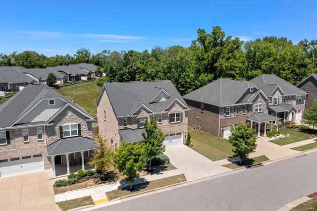 4120 Magnolia Farms Dr, Hermitage, TN 37076