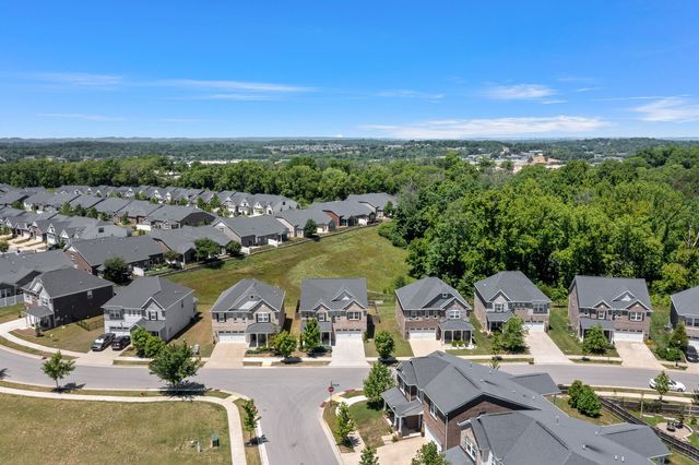 4120 Magnolia Farms Dr, Hermitage, TN 37076
