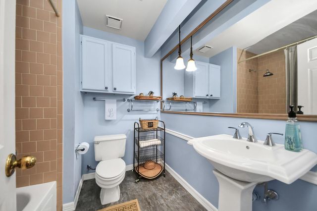926 Rutland Street, Houston, TX 77008