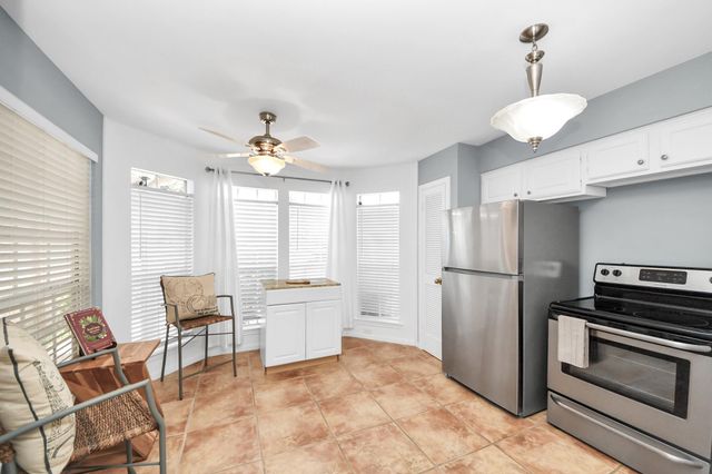 926 Rutland Street, Houston, TX 77008