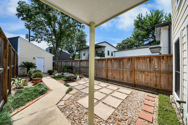 926 Rutland Street, Houston, TX 77008