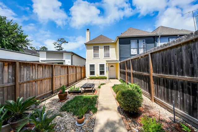 926 Rutland Street, Houston, TX 77008
