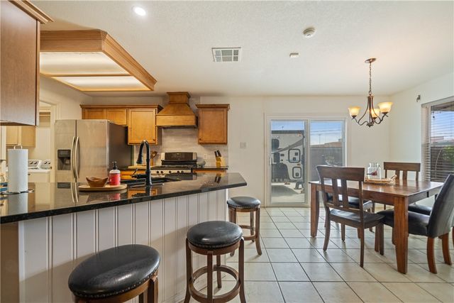 6341 Brianna Circ, Corpus Christi, TX 78414