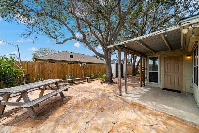 6341 Brianna Circ, Corpus Christi, TX 78414