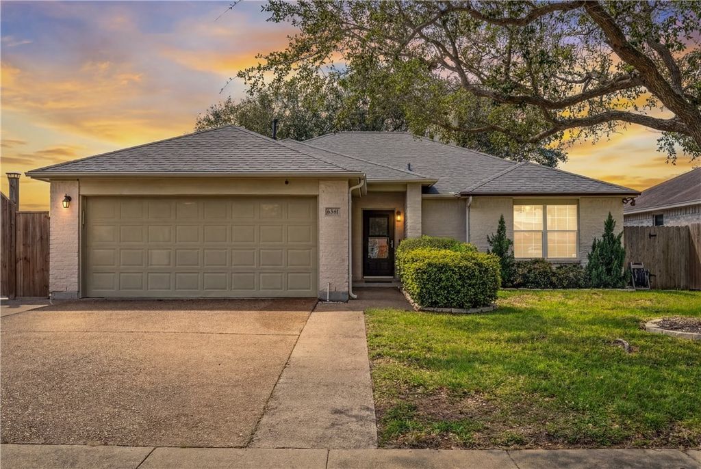 6341 Brianna Circ, Corpus Christi, TX 78414