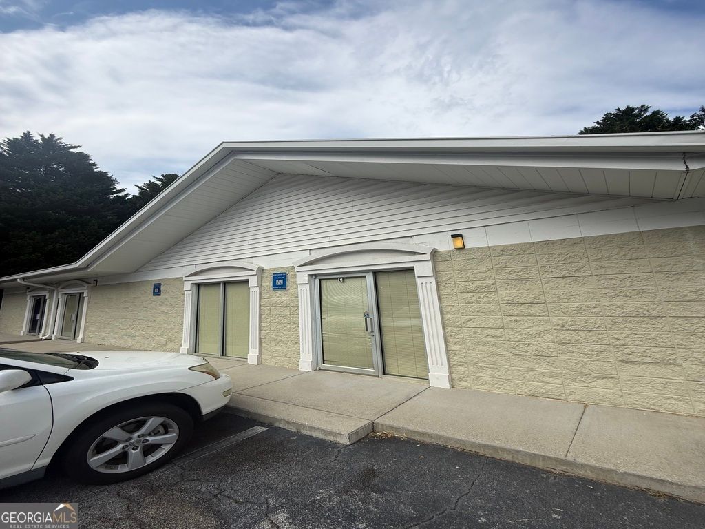 2495 Eastgate Place C, Snellville, GA 30078