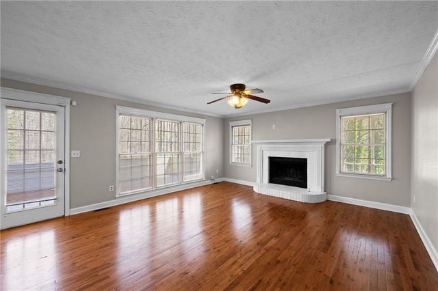 812 Deep Lake Drive NW, Kennesaw, GA 30144