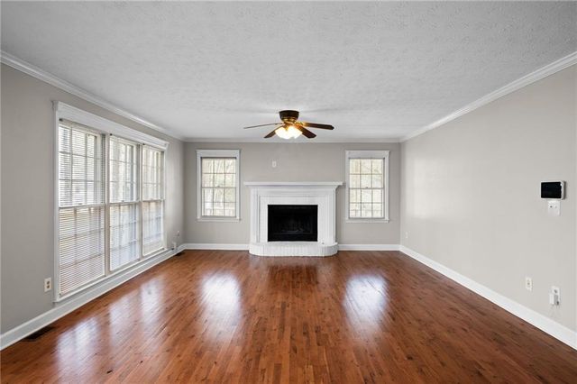 812 Deep Lake Drive NW, Kennesaw, GA 30144