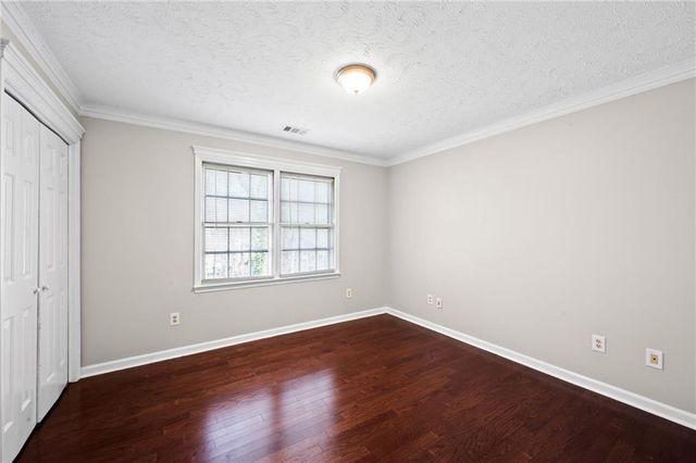 812 Deep Lake Drive NW, Kennesaw, GA 30144