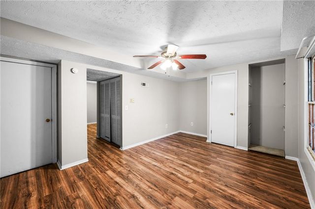 812 Deep Lake Drive NW, Kennesaw, GA 30144