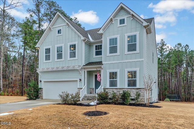 25 Courrone Court, Willow Springs, NC 27592