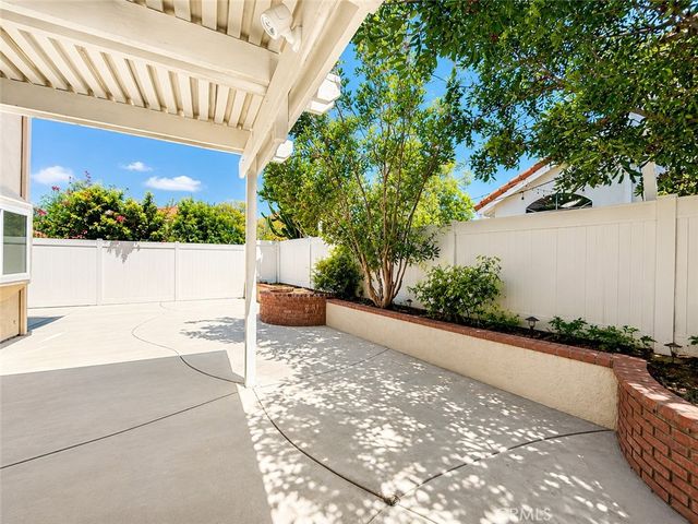6 Cannes, Irvine, CA 92614
