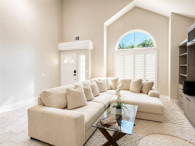 6 Cannes, Irvine, CA 92614