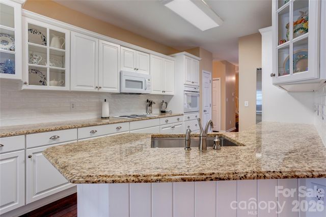 580 Gatsby Place NW, Concord, NC 28027