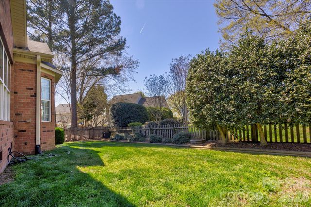 580 Gatsby Place NW, Concord, NC 28027