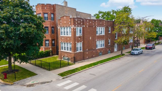 1633 W 76th Street 1W, Chicago, IL 60620