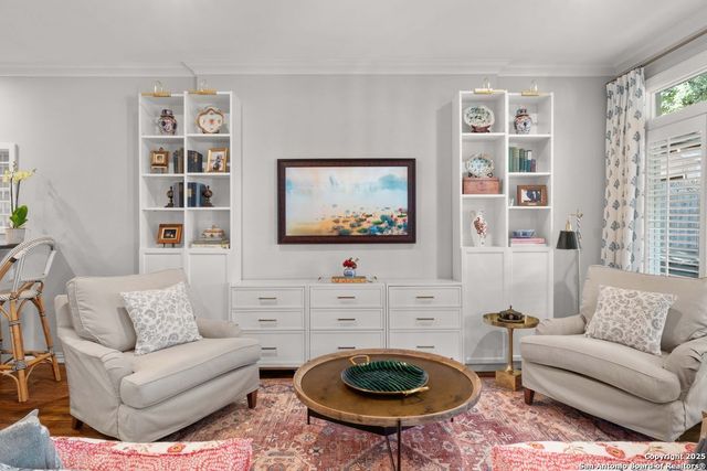 351 Rosemary, San Antonio, TX 78209