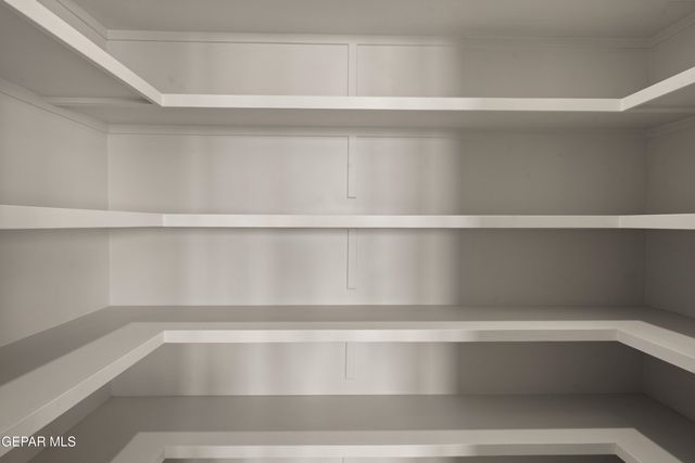 321 Blue Valley Drive, El Paso, TX 79928