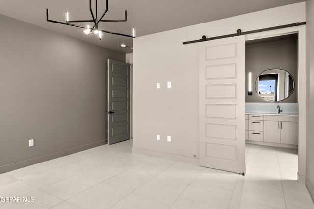 321 Blue Valley Drive, El Paso, TX 79928