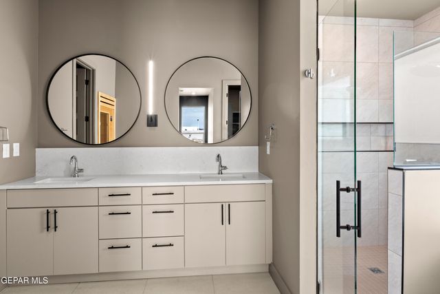 321 Blue Valley Drive, El Paso, TX 79928