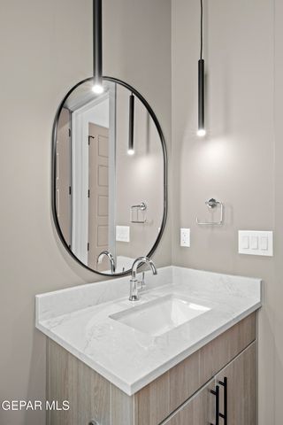 321 Blue Valley Drive, El Paso, TX 79928