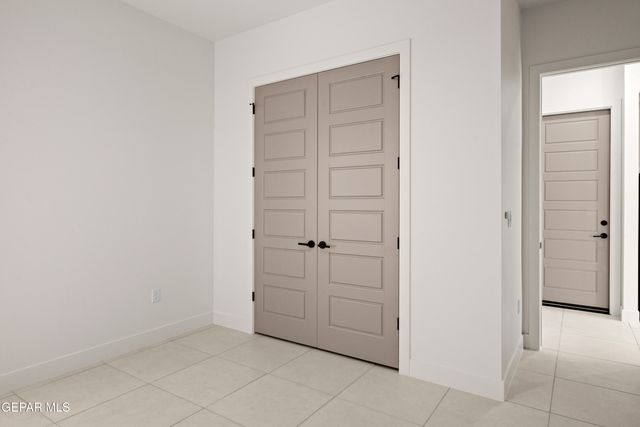 321 Blue Valley Drive, El Paso, TX 79928