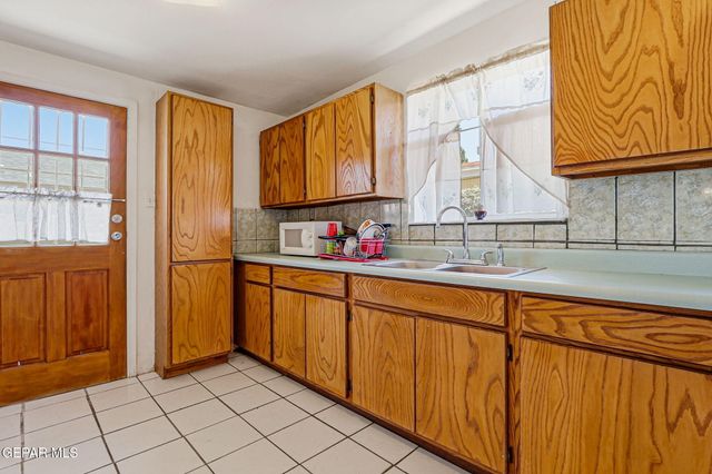4507 ARLEN Avenue, El Paso, TX 79904