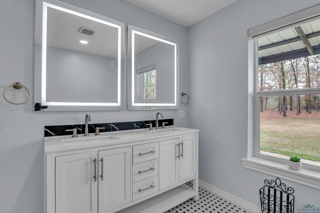 213 PR 1031, Marshall, TX 75672