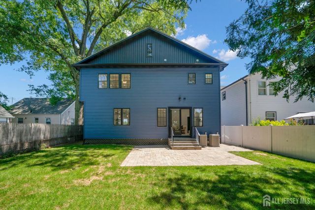 22 N 14 Street, Kenilworth, NJ 07033