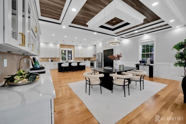 22 N 14 Street, Kenilworth, NJ 07033