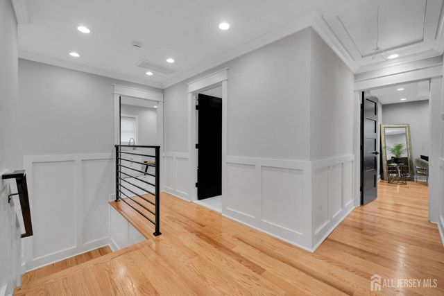 22 N 14 Street, Kenilworth, NJ 07033