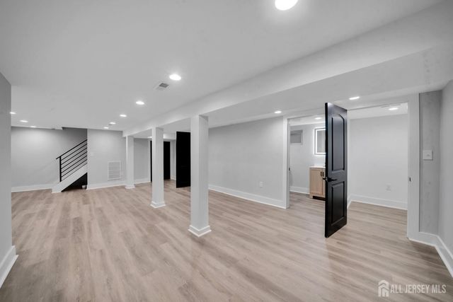 22 N 14 Street, Kenilworth, NJ 07033