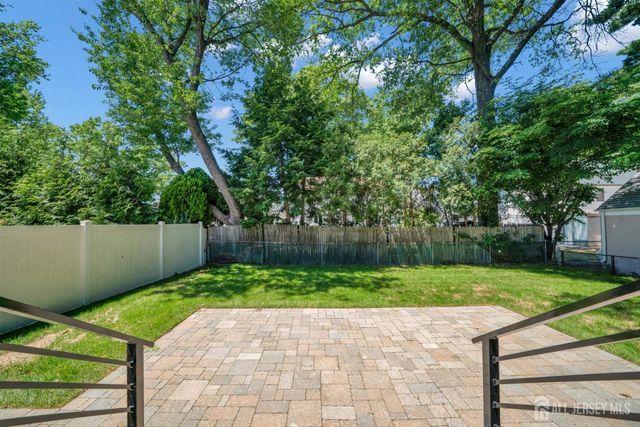 22 N 14 Street, Kenilworth, NJ 07033