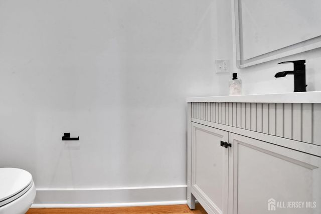 22 N 14 Street, Kenilworth, NJ 07033