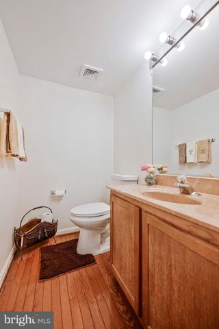 8811 GLADESIDE DR, Clinton, MD 20735