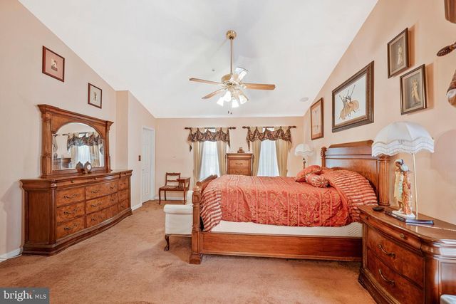 8811 GLADESIDE DR, Clinton, MD 20735