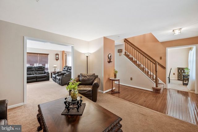 8811 GLADESIDE DR, Clinton, MD 20735