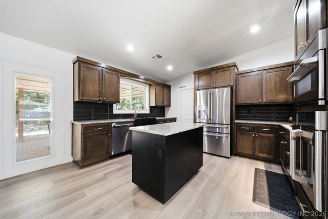 1746 S Erie Place, Tulsa, OK 74112