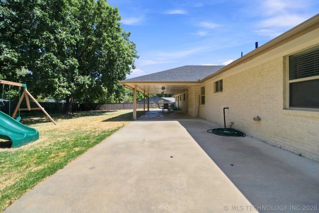1746 S Erie Place, Tulsa, OK 74112
