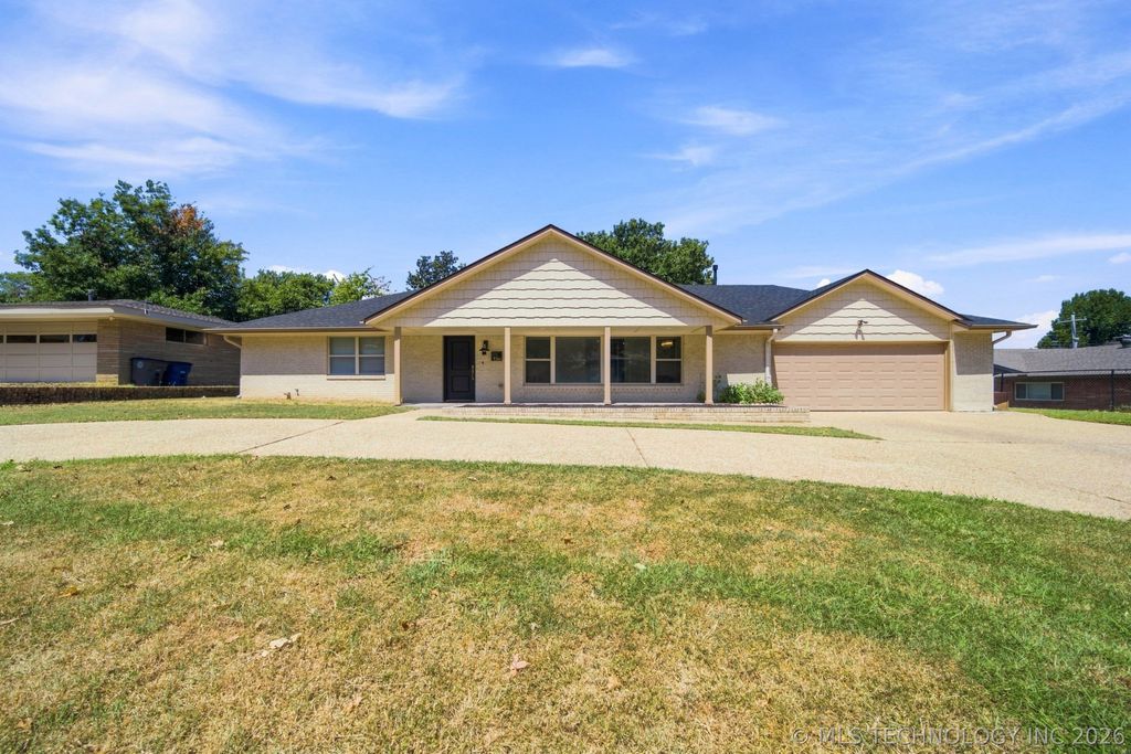 1746 S Erie Place, Tulsa, OK 74112