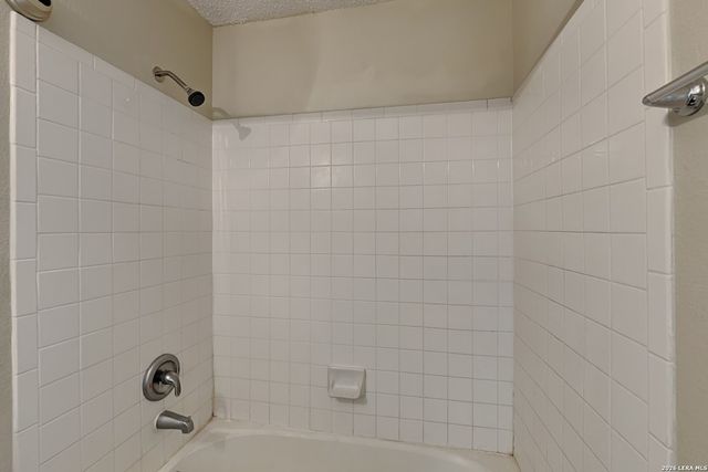 8055 CHESTNUT CEDAR DR, Converse, TX 78109