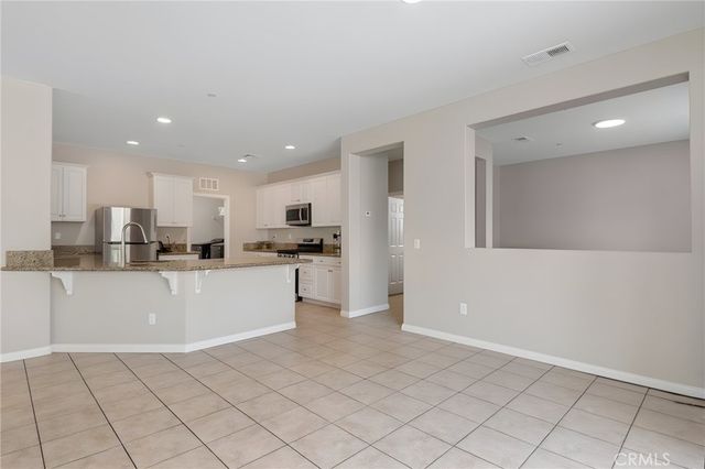 37241 Sierra Grove Drive, Murrieta, CA 92563