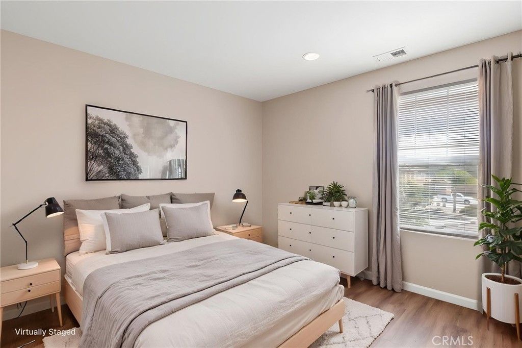 Image 30 of property listing at 37241 Sierra Grove Drive, Murrieta, CA 92563