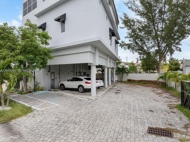 2500 Wilton Drive, Wilton Manors, FL 33305