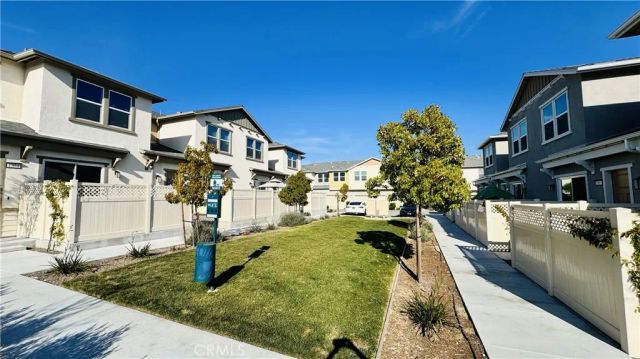 1376 Chervil Way, Upland, CA 91786